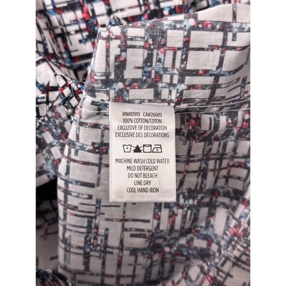 Robert Graham Shirt Medium Mens Classic Flip Cuff White Abstract Geometric - Picture 8 of 8